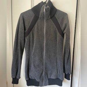 Columbia Women’s Zip Up Sweater